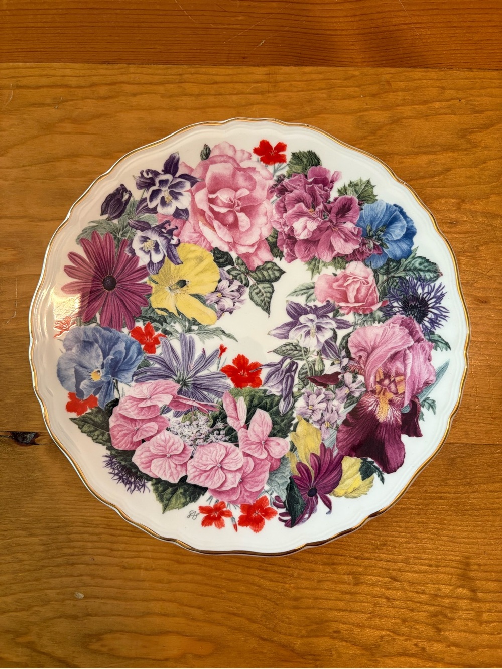 Royal Decorative Porcelain Plate